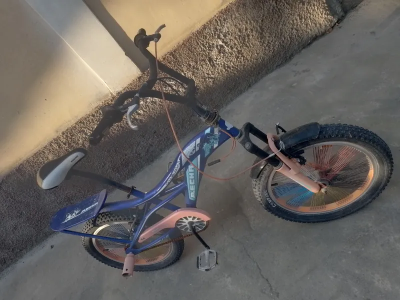 Velosiped sotiladi