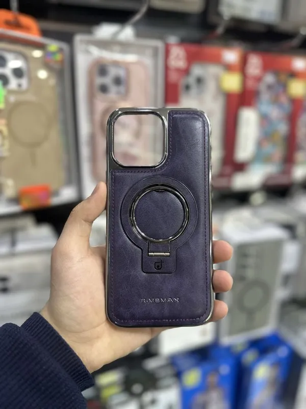 Iphone 16 pro max чехол с подставкой 6