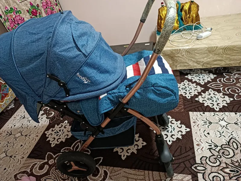 KOLYASKA SOTILADI kam ishlatilgan yangiday turibdi — фото 3