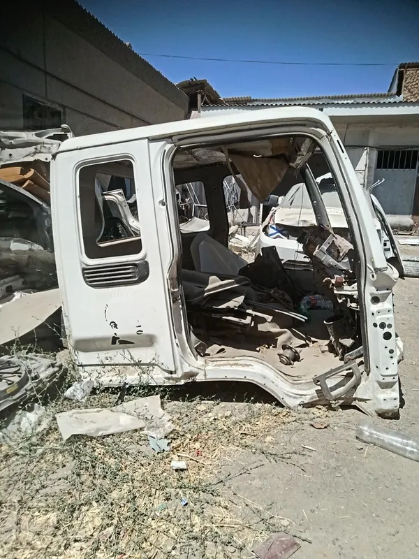 10 tonnaley Isuzu kabena kampilek