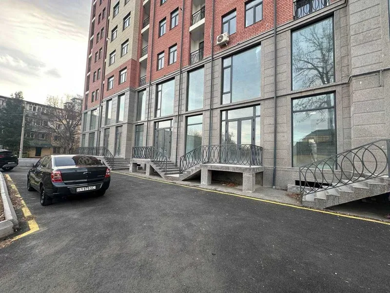 Продается Нежилой помещения Ор-тр- 8 квартал, Круг — фото 1
