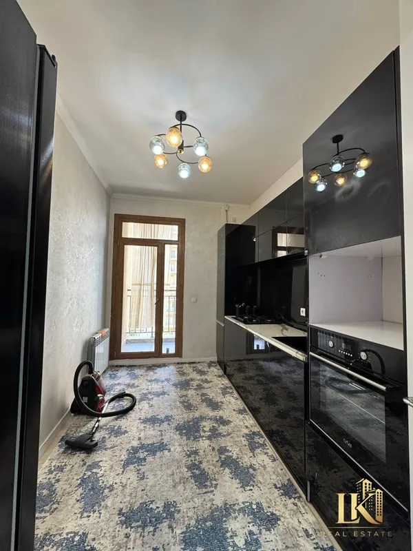Продаётся 2-комнатная квартира в ЖК Almazar City (Алмазарский район) 4