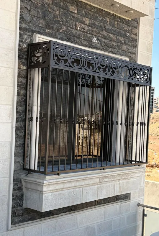 reshotka perila naves darvoza 1
