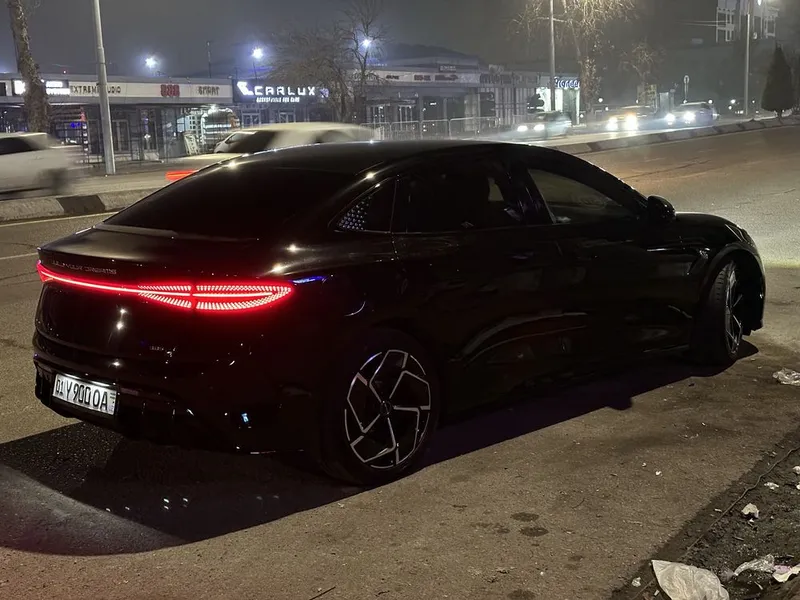 Byd seal 650Km Dual Motor 82kw battery — фото 1