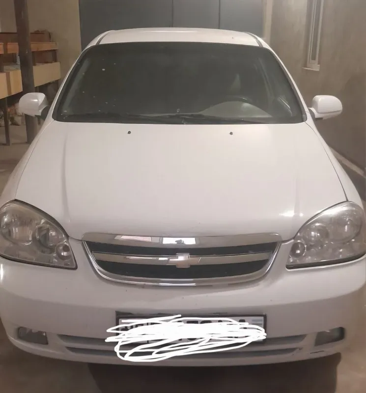 Lacetti 1.8 yaxshi holatda 2