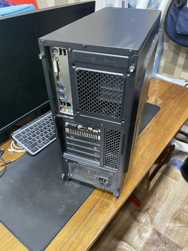 Настольный игровой ПК Ryzen 5 2600 / RTX 3050 6gb / 16gb (2x8gb) DDR4 3