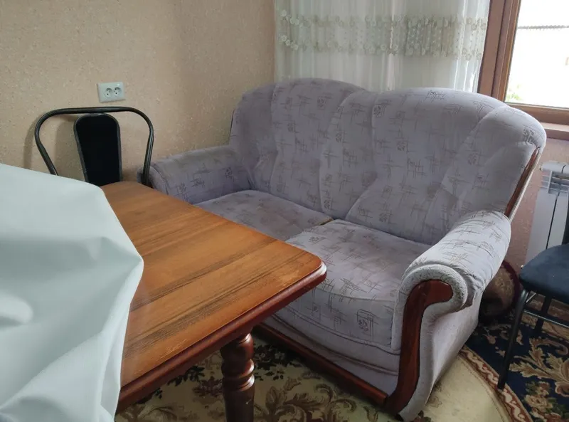 Юмшок мебель сотилади