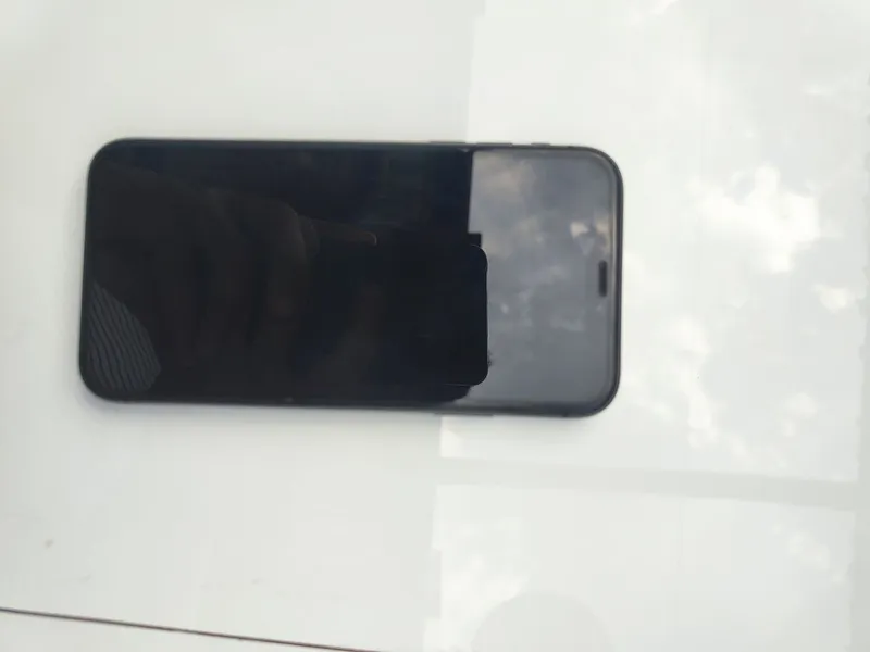 iPhone11 3