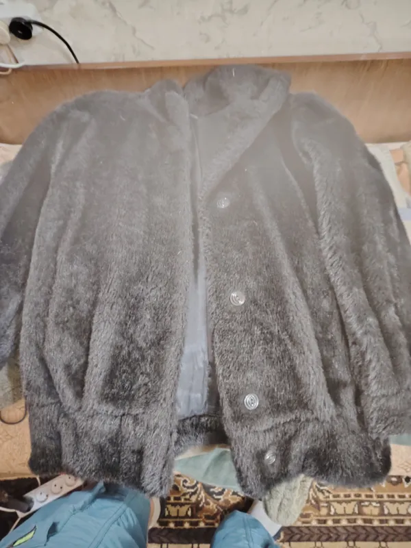 продаются зимние женские вещи 10 продаются зимние женские вещи 10