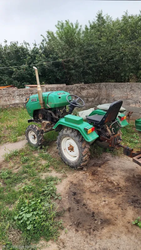 Mini traktor zubr. 20 ot kuchili. S-201 model.