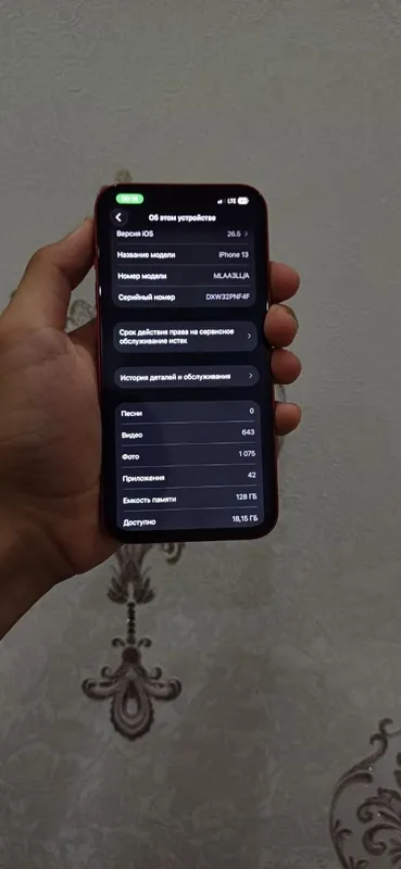 iPhone 13 qizil rang 128GB — фото 4