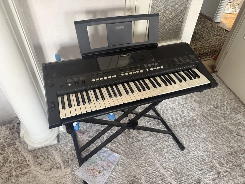 Синтезатор Yamaha продается