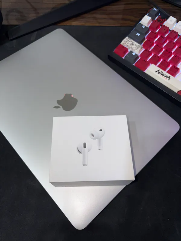 AirPods Pro 3 1