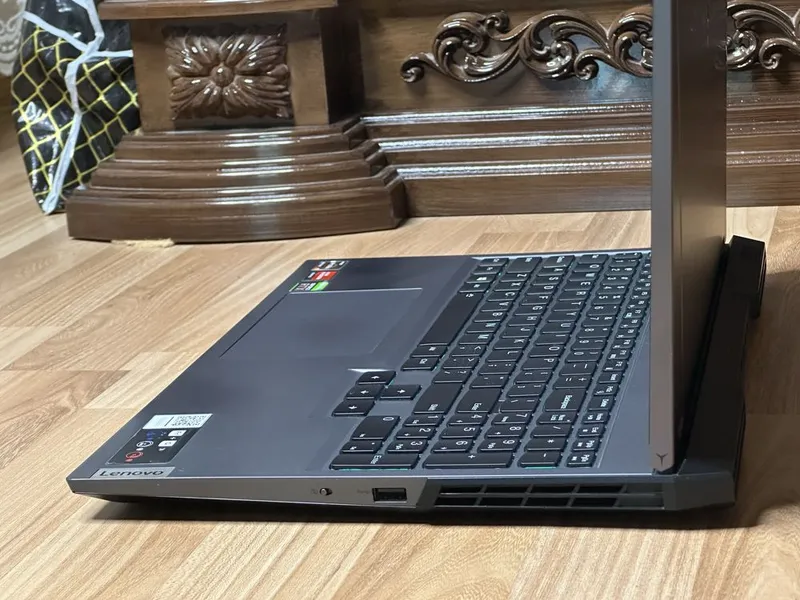 Топовый Gaming Laptop Lenovo Legion 5 Pro Ryzen 7 5800H, 16/512 RTX 30 — фото 2