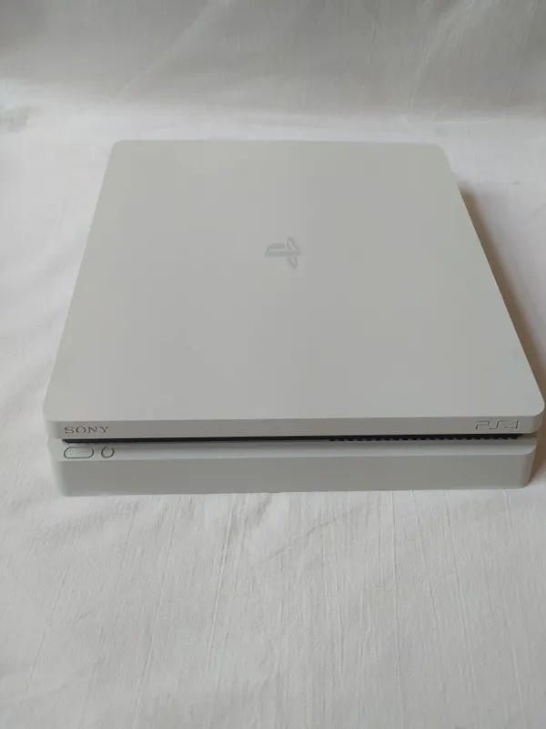 PlayStation 4 slim 1TB 12.52