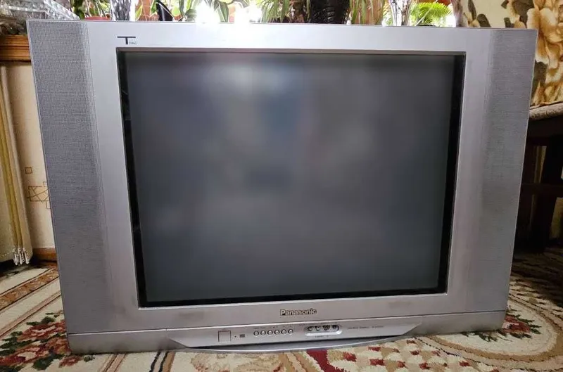 Продаю телевизор Panasonic TAO 72см
