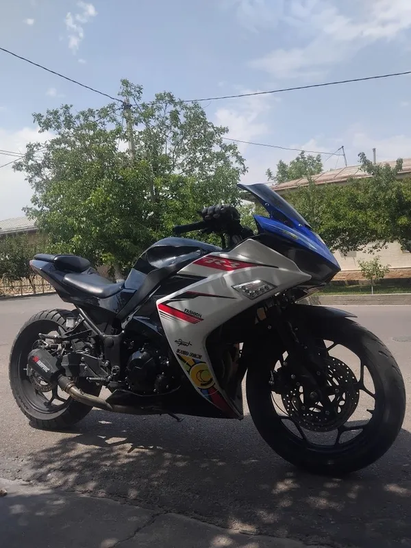 Yamaha R3 срочноооо Yamaha R3 срочноооо