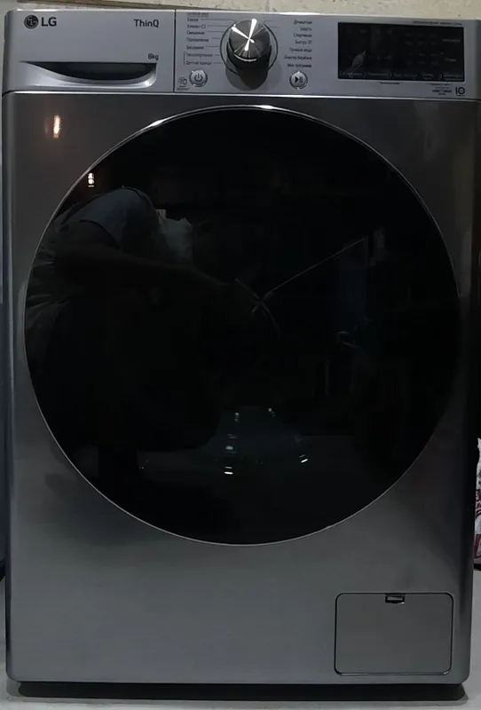 СРОЧНО. 8 кг LG стиральная машина продаётся