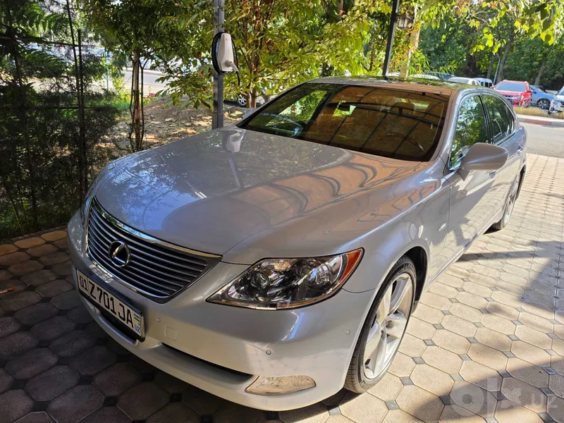 Продам Lexus LS450L 1 Продам Lexus LS450L 1