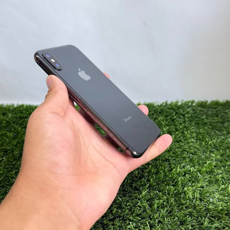 iPhone X LL/A srochni 1 iPhone X LL/A srochni 1