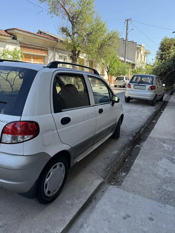 Sotilladi naxtga ozim moshinam — фото 1