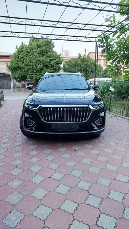 Sotiladi Hongqi SH5 4×4 kraska toza navorotlari bor 2