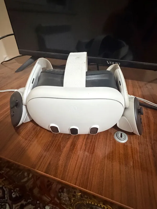 Meta Quest 3 512 GB satiladi Sostoyani taza