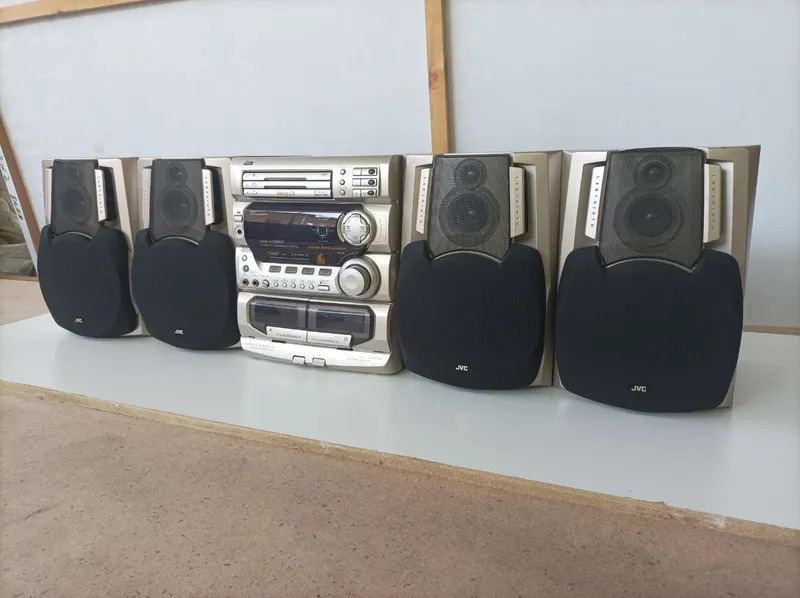 JVC sentr sotiladi sastayanasi yaxshi 1