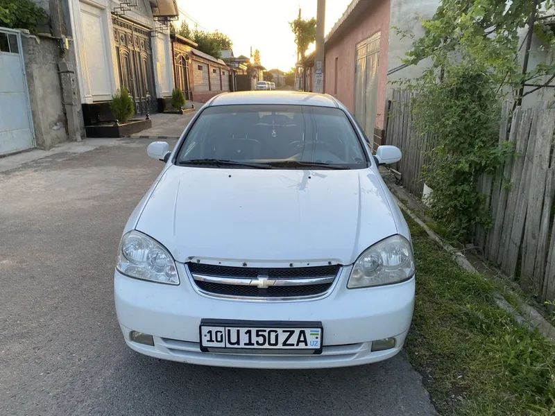 Lacceti 1.8 2 позиция sedan — фото 2
