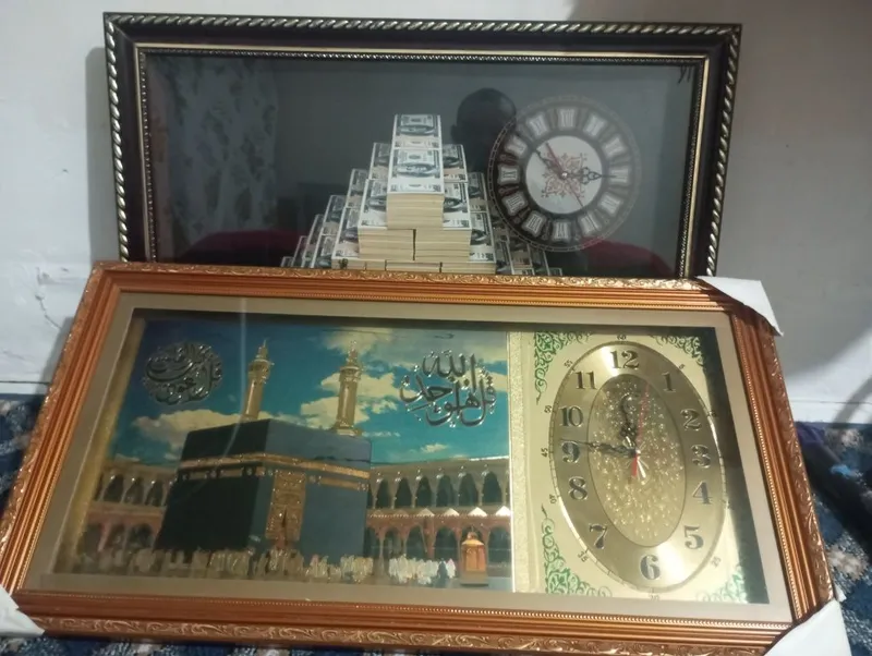 Часы настенные декоративные