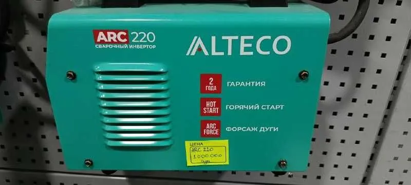 Сварочный инвертор ALTECO ARC 220 3