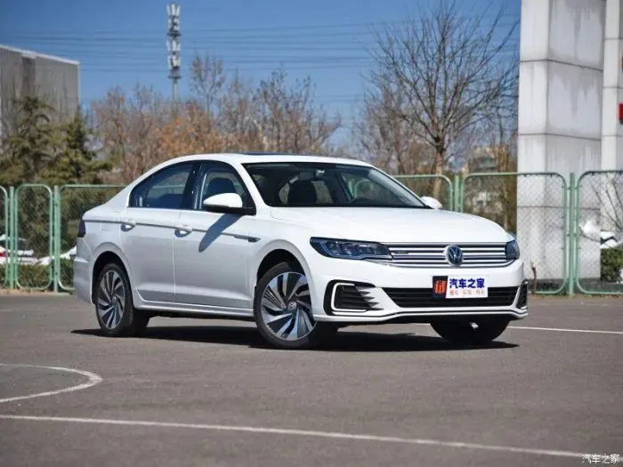 Volkswagen E Bora Бампер Задний — фото 4