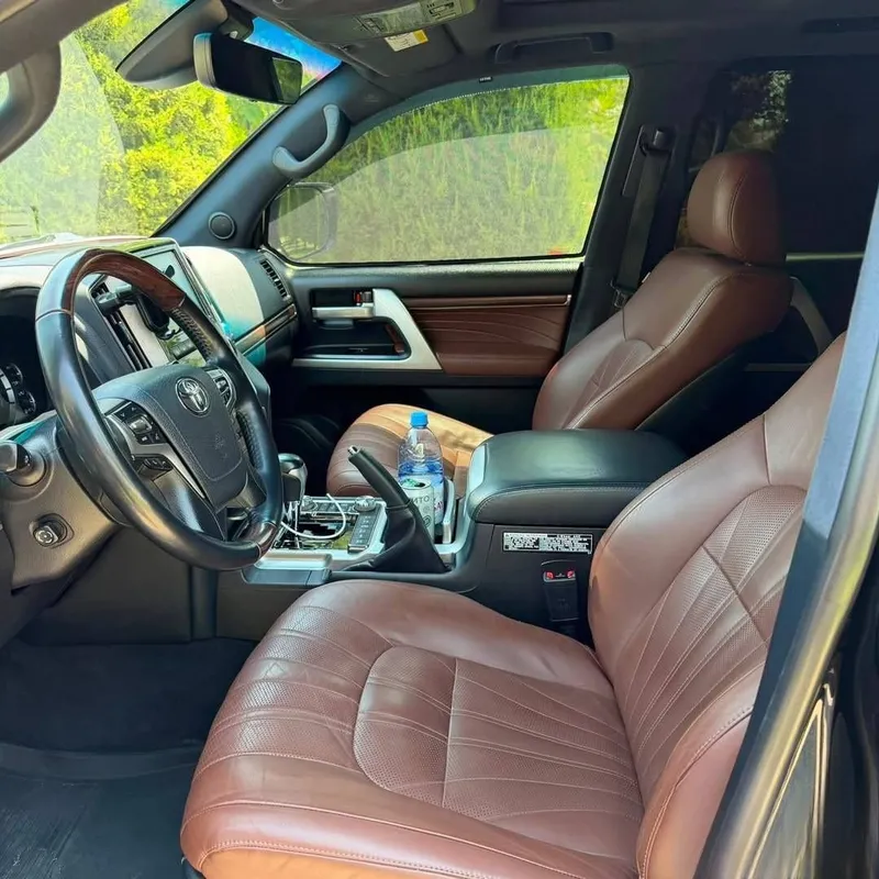 Land Cruiser 200 xizmatlari 4 Land Cruiser 200 xizmatlari 4