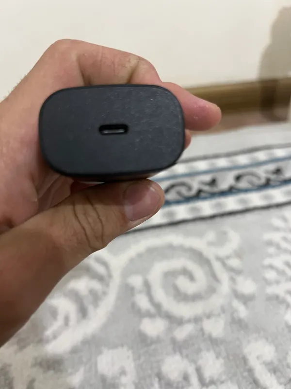 Оригинальная головка и кабель Type‑C, почти новые 3