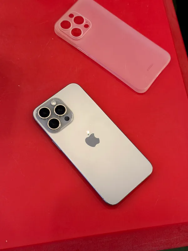 Iphone 15 pro max 256 — фото 1