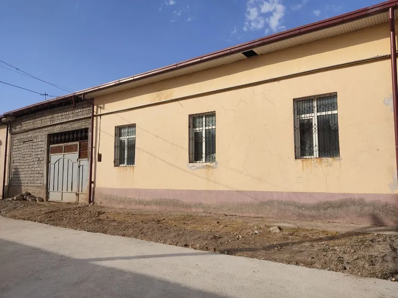 Срочно продается дом в Бостонлик тумани — фото 1 Срочно продается дом в Бостонлик тумани — фото 1