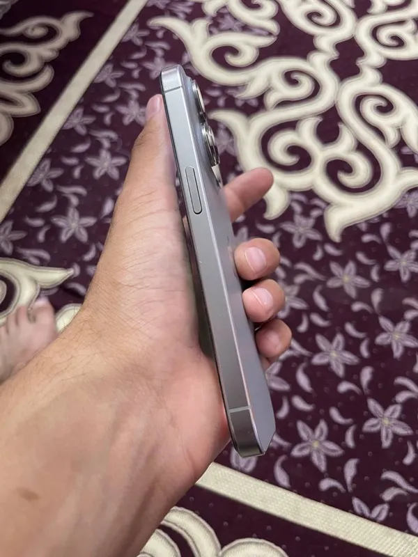 iPhone 15 Pro 128GB 2 iPhone 15 Pro 128GB 2