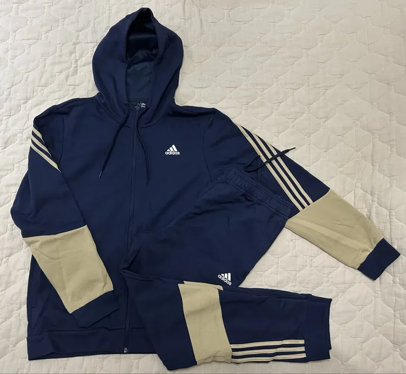 Adidas спортивный костюм (двойка)