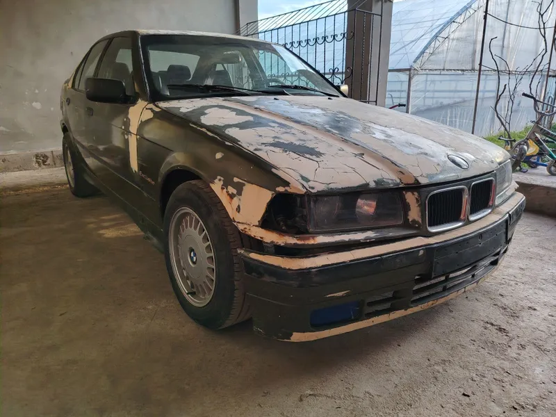 Bmw e36 zapchast