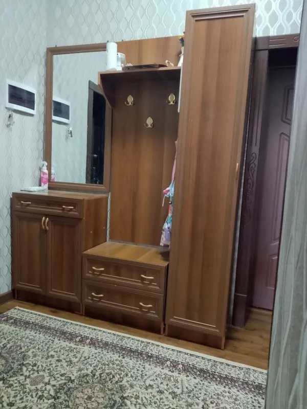 Продаётся прихожая