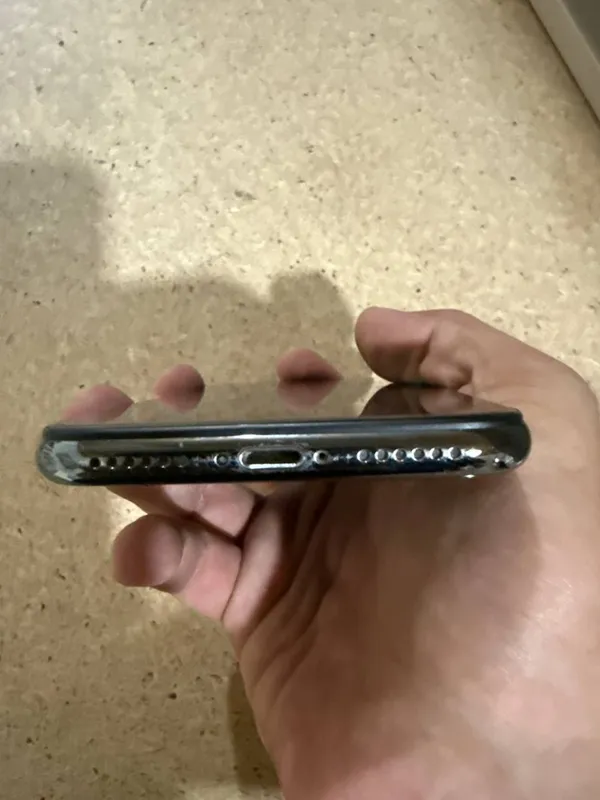 Iphoneeeeeeeee X 4 Iphoneeeeeeeee X 4