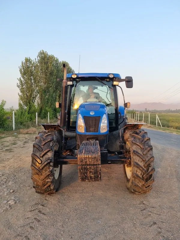 Traktor sotiladi yili 2023 yurishlari zoʻr 1 Traktor sotiladi yili 2023 yurishlari zoʻr 1
