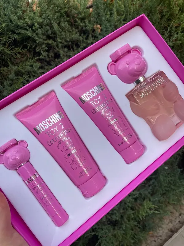 MOSCHINO TOY BUBBLE GUM 4/1 SET 2 MOSCHINO TOY BUBBLE GUM 4/1 SET 2