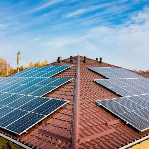 Solnichniy panel ustanofka elektirka luboy 4
