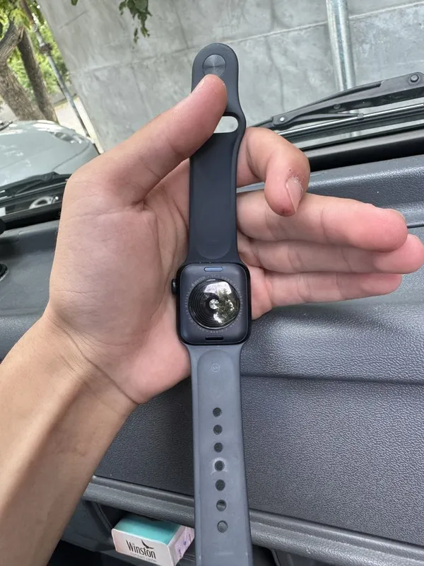 Iwatch se2 40mm srochna 5