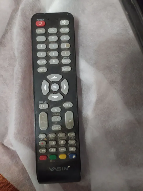 Yasin led-32E1000 (требуется ремонт) 3 Yasin led-32E1000 (требуется ремонт) 3
