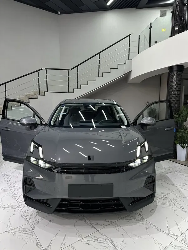 Lynk & Co 06 1.5 Turbo
