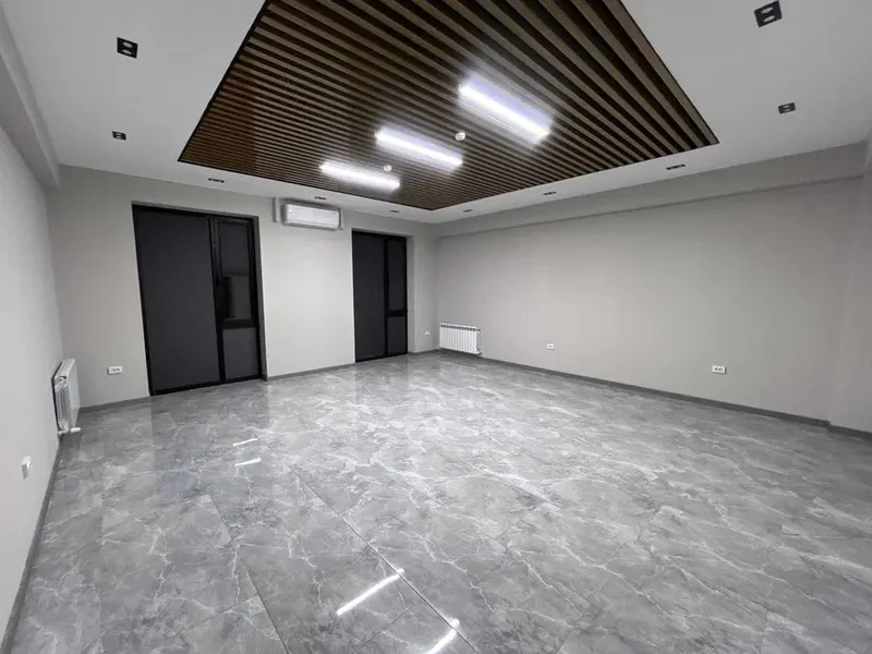 43 m2 kabinet ijaraga 24/7, 1-qator, Maxtumquli ko'chasi 1