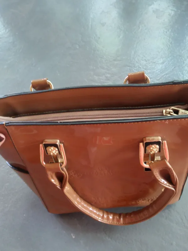 PRADA sumka tuilgan lekin xilati yangitek