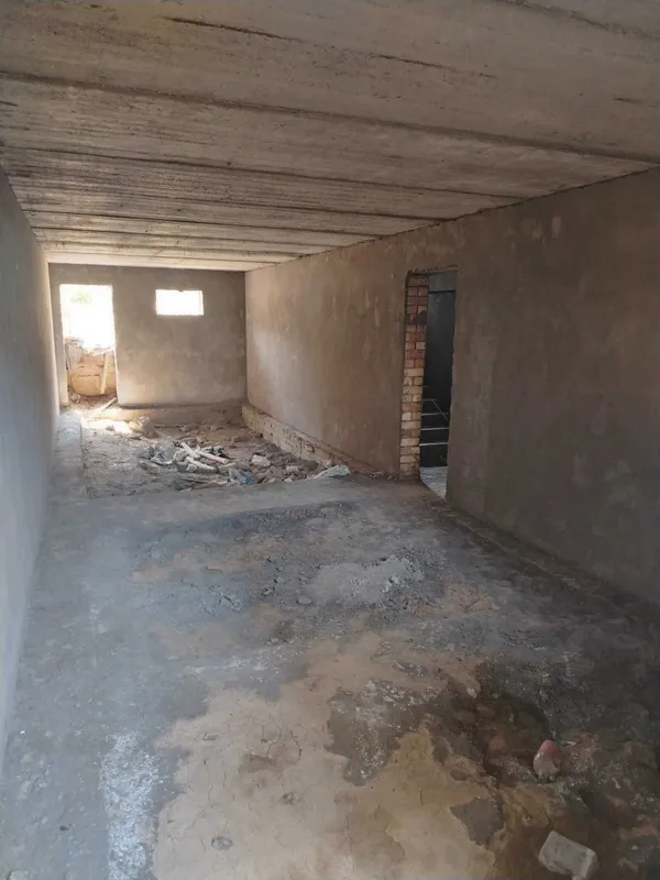 Hovli sotiladi, 3 etaj (podvoli bor) 6 Hovli sotiladi, 3 etaj (podvoli bor) 6